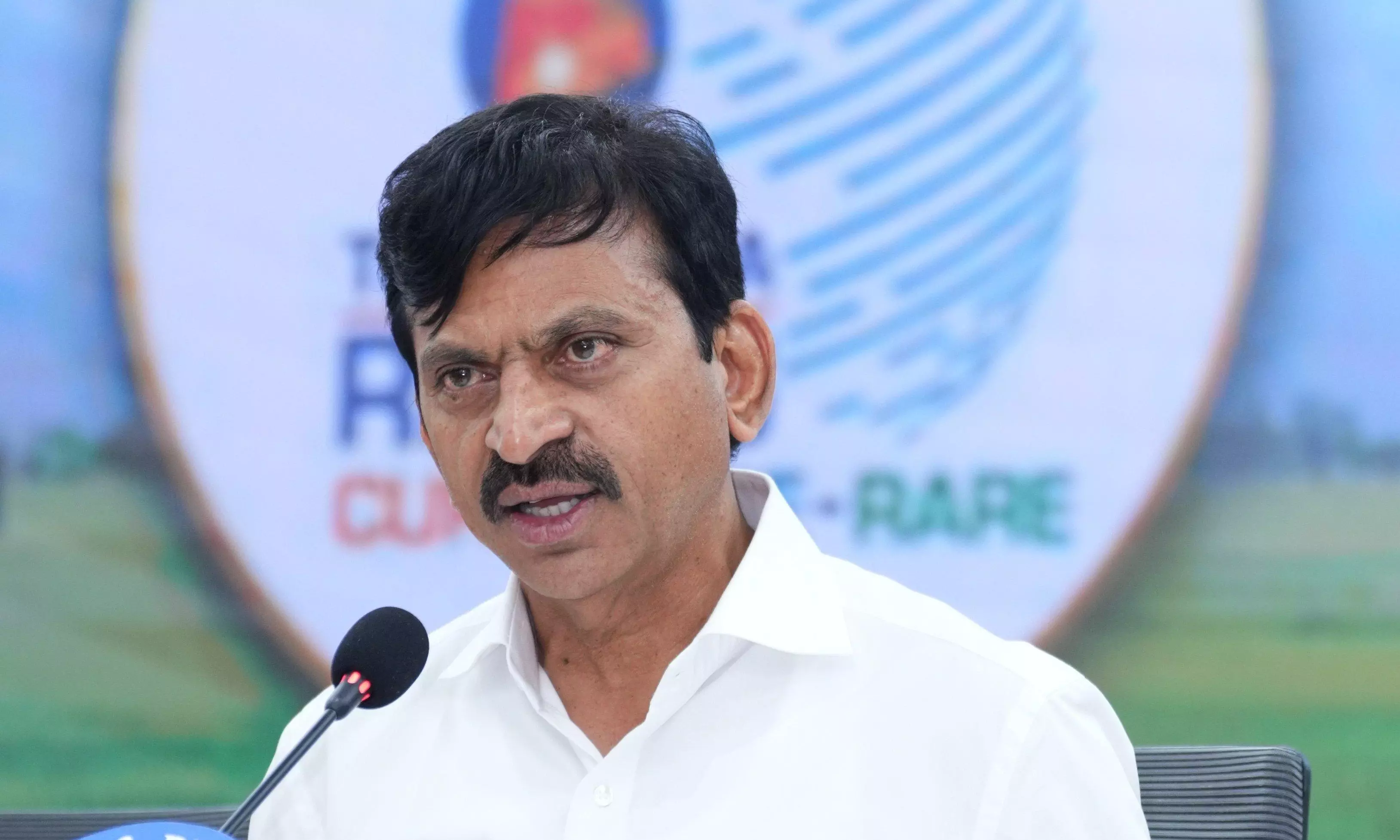 Telangana Cabinet Approves 2 DAs to State Staff, Pensioners Telangana Cabinet Approves 2 DAs to State Staff, Pensioners