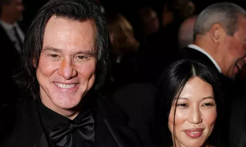Jim Carrey Marries Longtime Girlfriend Min Ah Jim Carrey Marries Longtime Girlfriend Min Ah