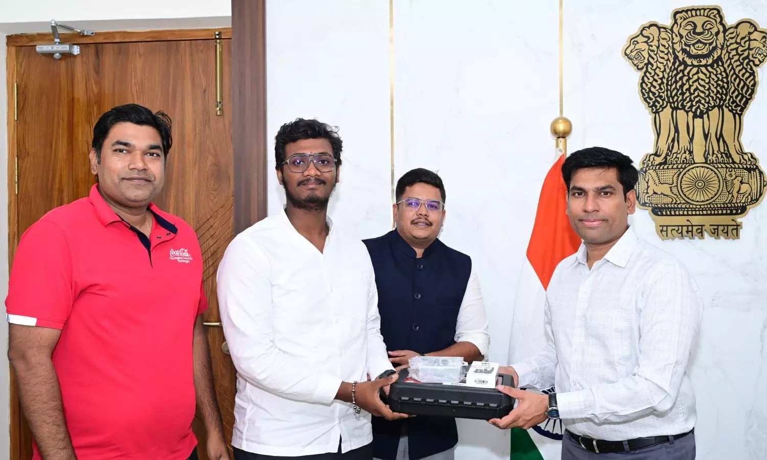 Hindustan Coca-Cola-Supported Archer Ganesh Mani Ratnam Thirumuru Wins Gold, Bronze in Asian Games Hindustan Coca-Cola-Supported Archer Ganesh Mani Ratnam Thirumuru Wins Gold, Bronze in Asian Games