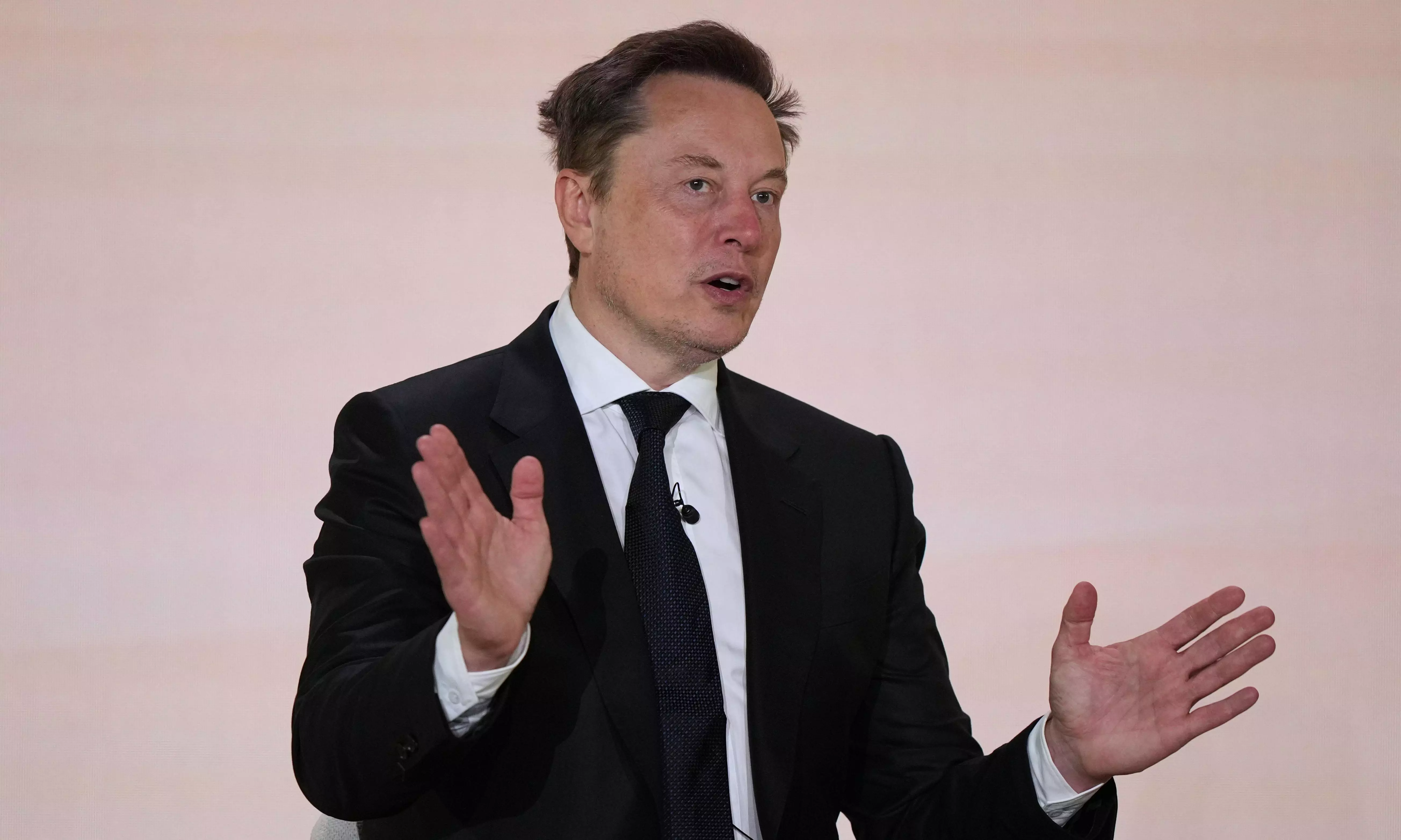 Elon Musk Says Instagram Is For Girls, Sparks Online Reactions Elon Musk Says Instagram Is For Girls, Sparks Online Reactions