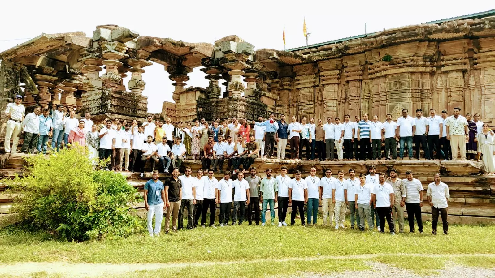 Bhupalpally: Trainee Group-I, II Officers Visit Historic Kotagullu Temple Complex Bhupalpally: Trainee Group-I, II Officers Visit Historic Kotagullu Temple Complex