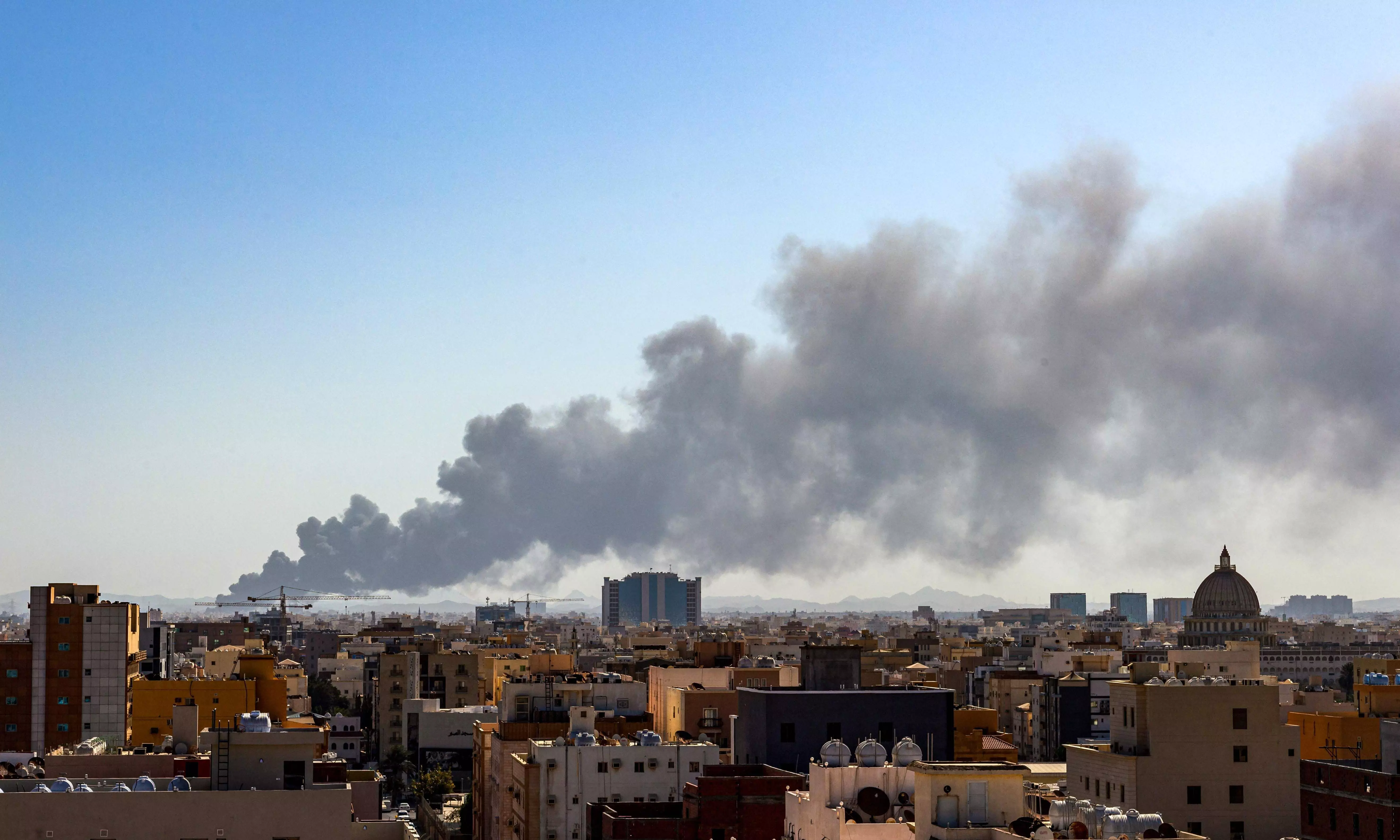 Flames, Smoke Reported at Aramco Facility South of Saudi Capital Flames, Smoke Reported at Aramco Facility South of Saudi Capital