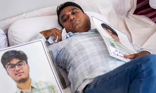 Wakodes Father Denied Permission to Protest at Azad Maidan, Plans IIT-B Visit
