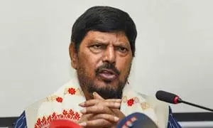 Athawale Condemns Dipke’s Remarks On Ambedkar, Modi