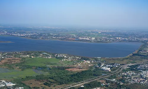 Chennai Looks to NE Monsoon as Lakes Drying Up Fast