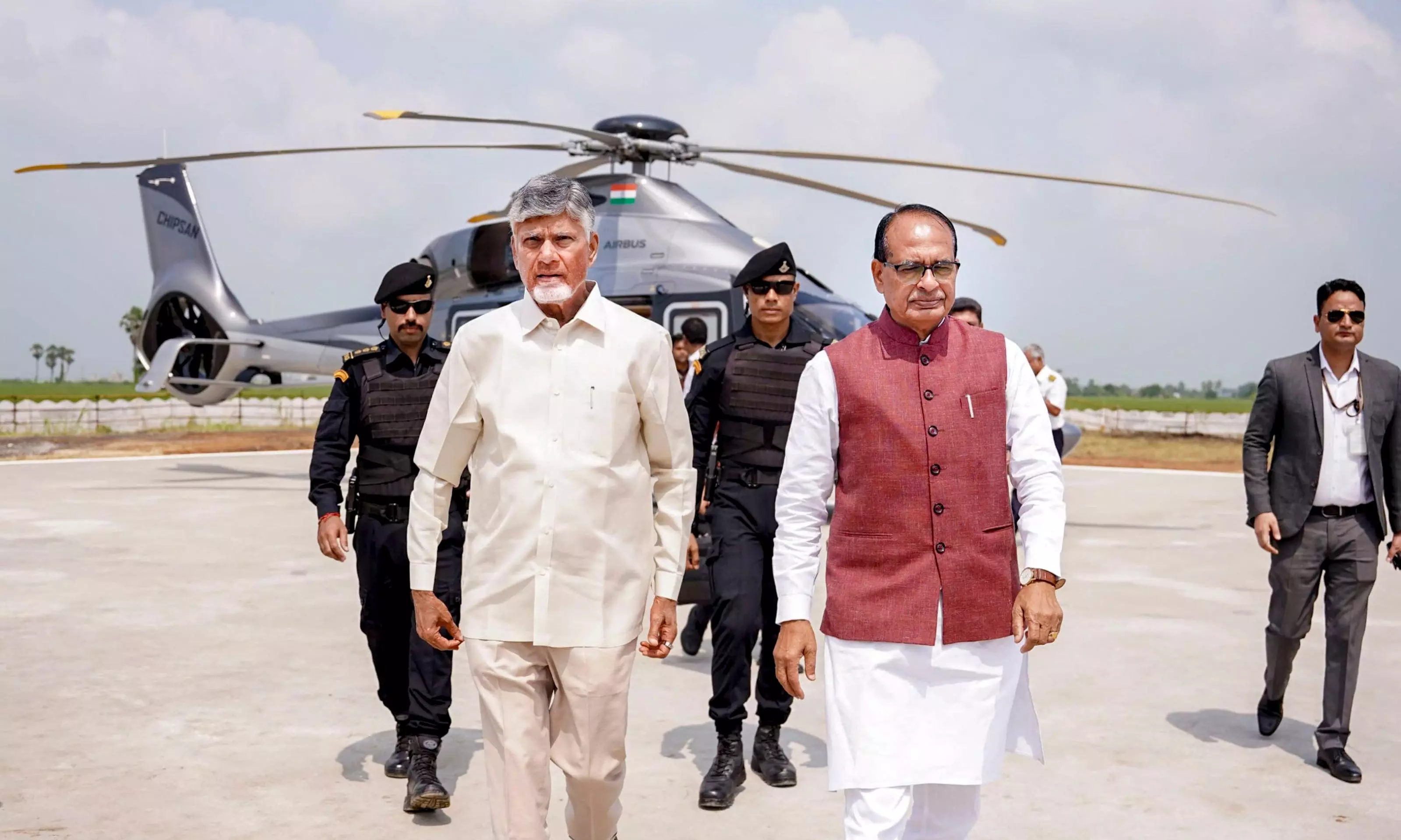 CM Naidu, Shivraj Lay Foundation for 3 Lakh PMAY-G Houses CM Naidu, Shivraj Lay Foundation for 3 Lakh PMAY-G Houses