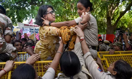 After Protest, Delhi Cops Probe Attack on Scribes