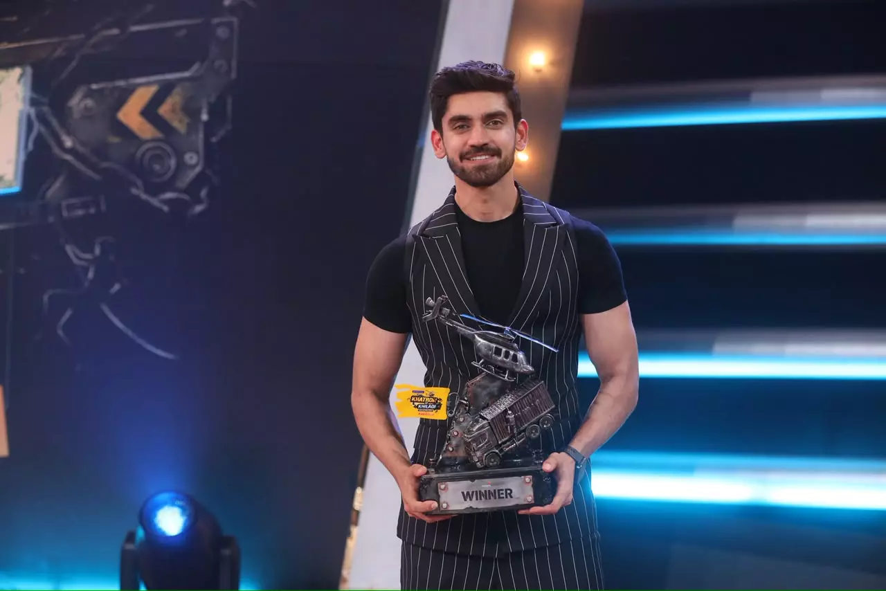 Avinash Mishra Wins COLORS’ Khatron Ke Khiladi, Season 15 Avinash Mishra Wins COLORS’ Khatron Ke Khiladi, Season 15