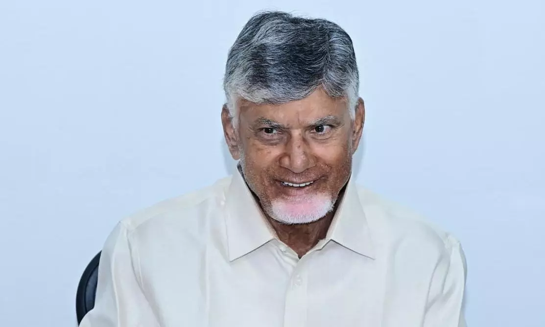 Five Lakh Women Entrepreneurs To Be Created To Empower Self-Help Groups: CM Naidu Five Lakh Women Entrepreneurs To Be Created To Empower Self-Help Groups: CM Naidu