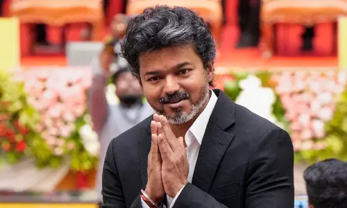 CM Vijay Accused Of Horse Trading