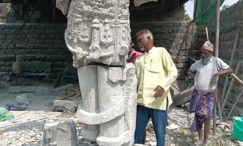 ASI to Repair Dwarapala Sculptures at Thousand Pillar Temple ASI to Repair Dwarapala Sculptures at Thousand Pillar Temple
