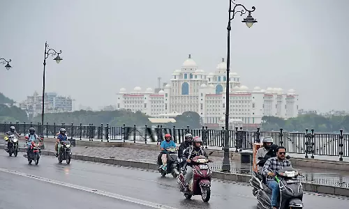 Tank Bund Safety Lapses Exposed After Fatal Accident Tank Bund Safety Lapses Exposed After Fatal Accident