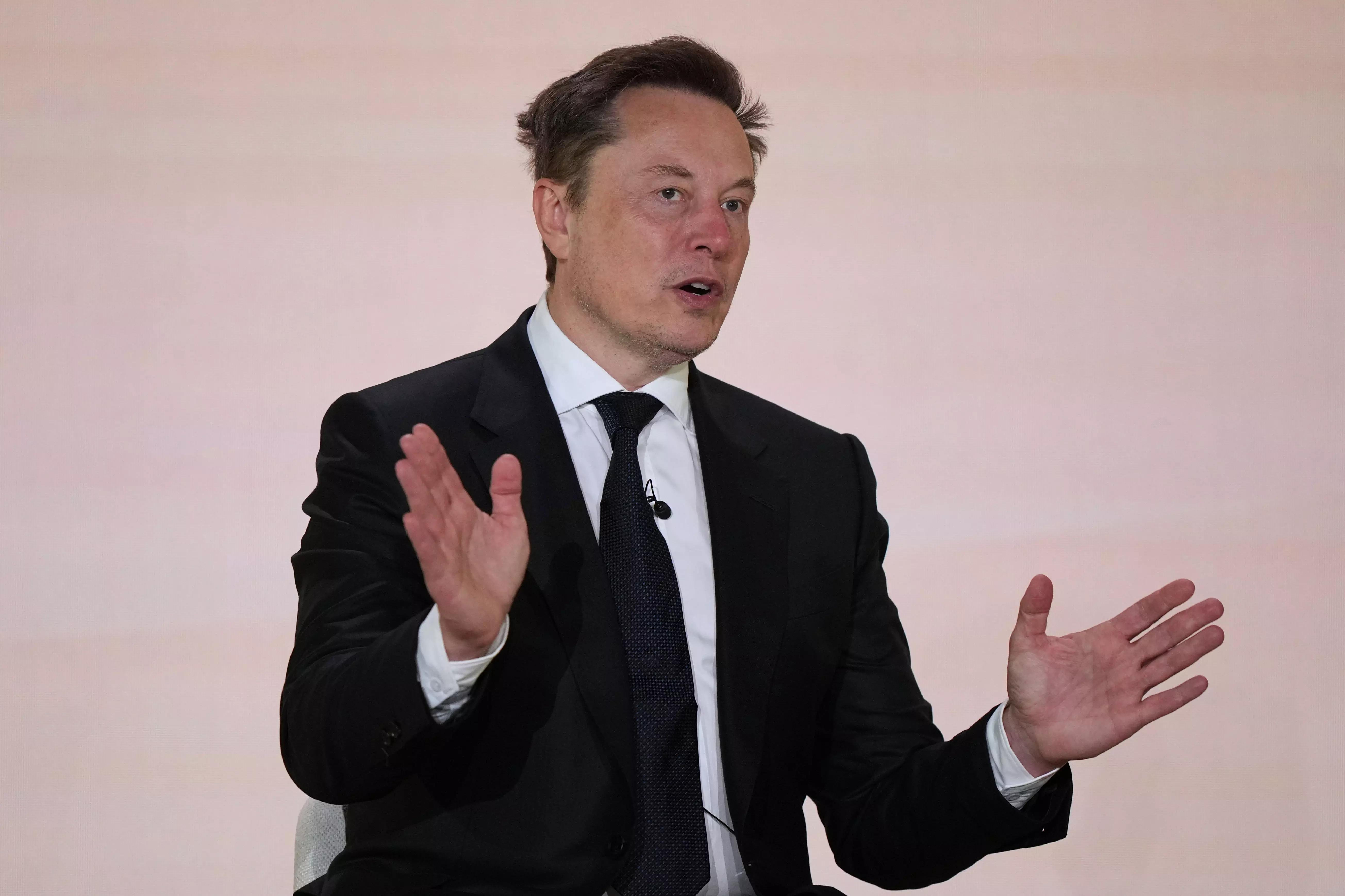 Centre Rejects Musk’s ‘Oligarch’ Claim over Starlink Block Centre Rejects Musk’s ‘Oligarch’ Claim over Starlink Block
