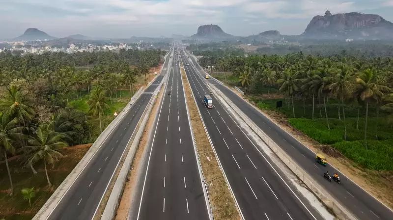 Identify High-Velocity Water Flow Zones Along Highway Identify High-Velocity Water Flow Zones Along Highway