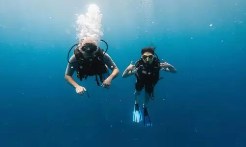 No Ocean, No Problem: Inland Divers Find Adventure In City Pools No Ocean, No Problem: Inland Divers Find Adventure In City Pools