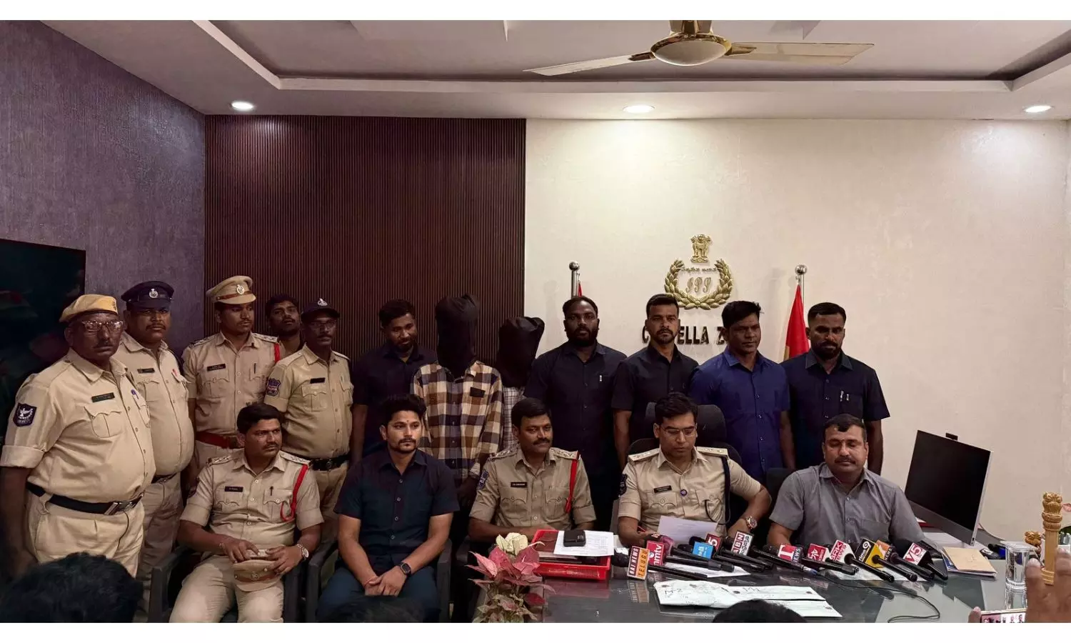 Future City Police Bust MDMA Drug Supply, Arrest Two In Shabad Future City Police Bust MDMA Drug Supply, Arrest Two In Shabad