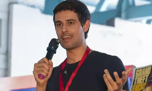 Dhruv Rathee Detained in Gurugram Ahead of CJP Protest Dhruv Rathee Detained in Gurugram Ahead of CJP Protest