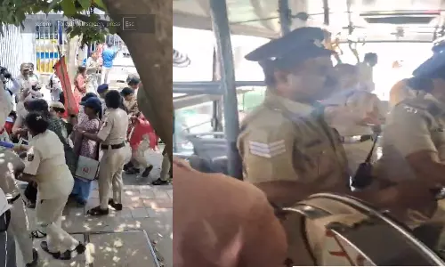 Student Protesters Detained En Route to EC Office In Bengaluru