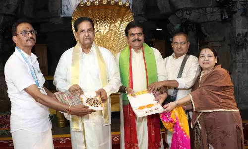 Devotees, Pharma Firms Donate Jewellery, Medicines Worth Rs 69.56 lakh To TTD Devotees, Pharma Firms Donate Jewellery, Medicines Worth Rs 69.56 lakh To TTD