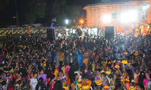 Bathukamma Celebrations Begin Across Erstwhile Warangal District Bathukamma Celebrations Begin Across Erstwhile Warangal District
