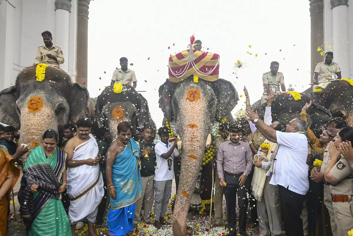 Grand Dasara Festivities Begin in Mysuru With Traditional Fervour Grand Dasara Festivities Begin in Mysuru With Traditional Fervour