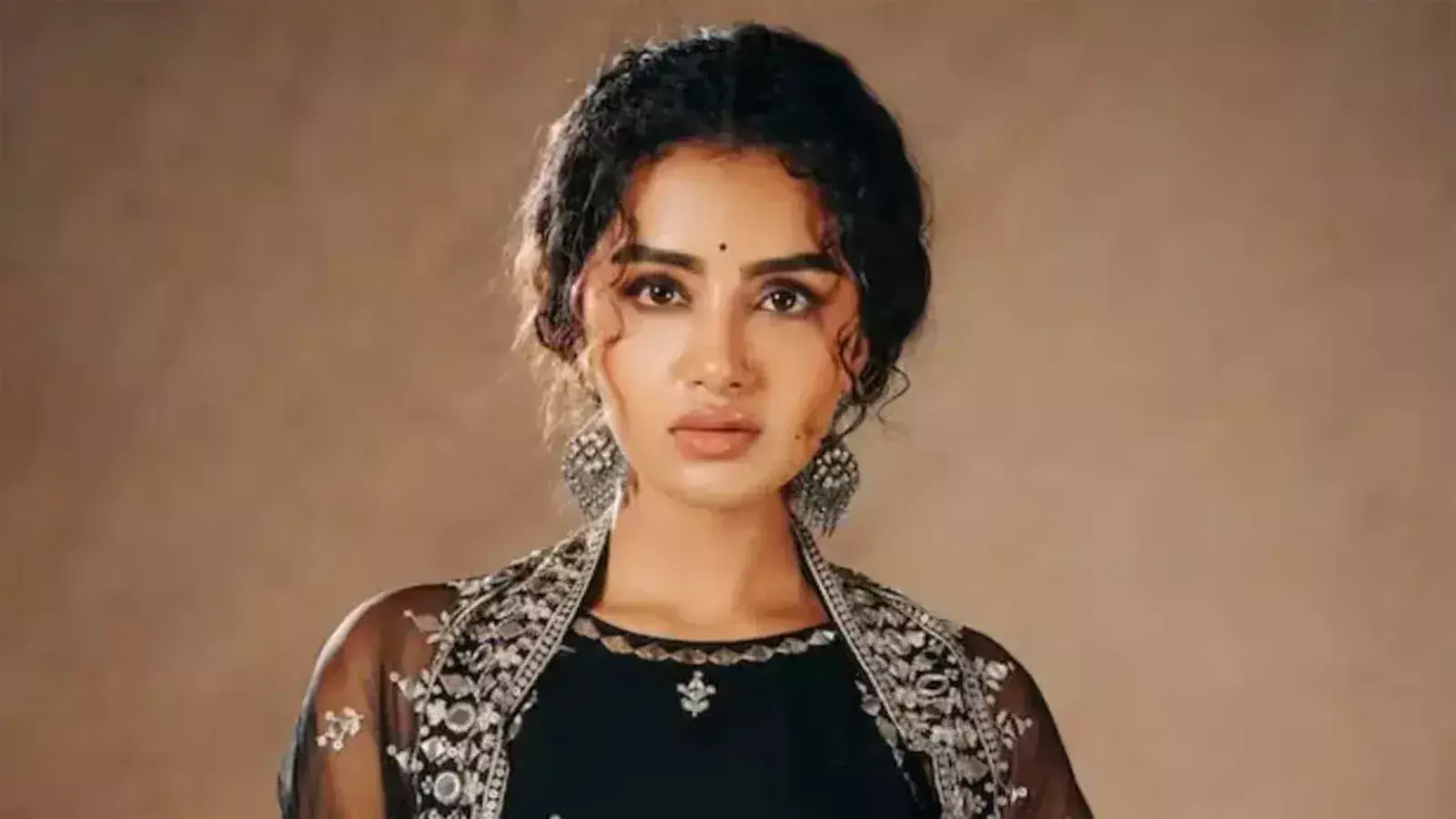 Anupama Parameswaran Shifts Entire Focus To Career Following Breakup Anupama Parameswaran Shifts Entire Focus To Career Following Breakup