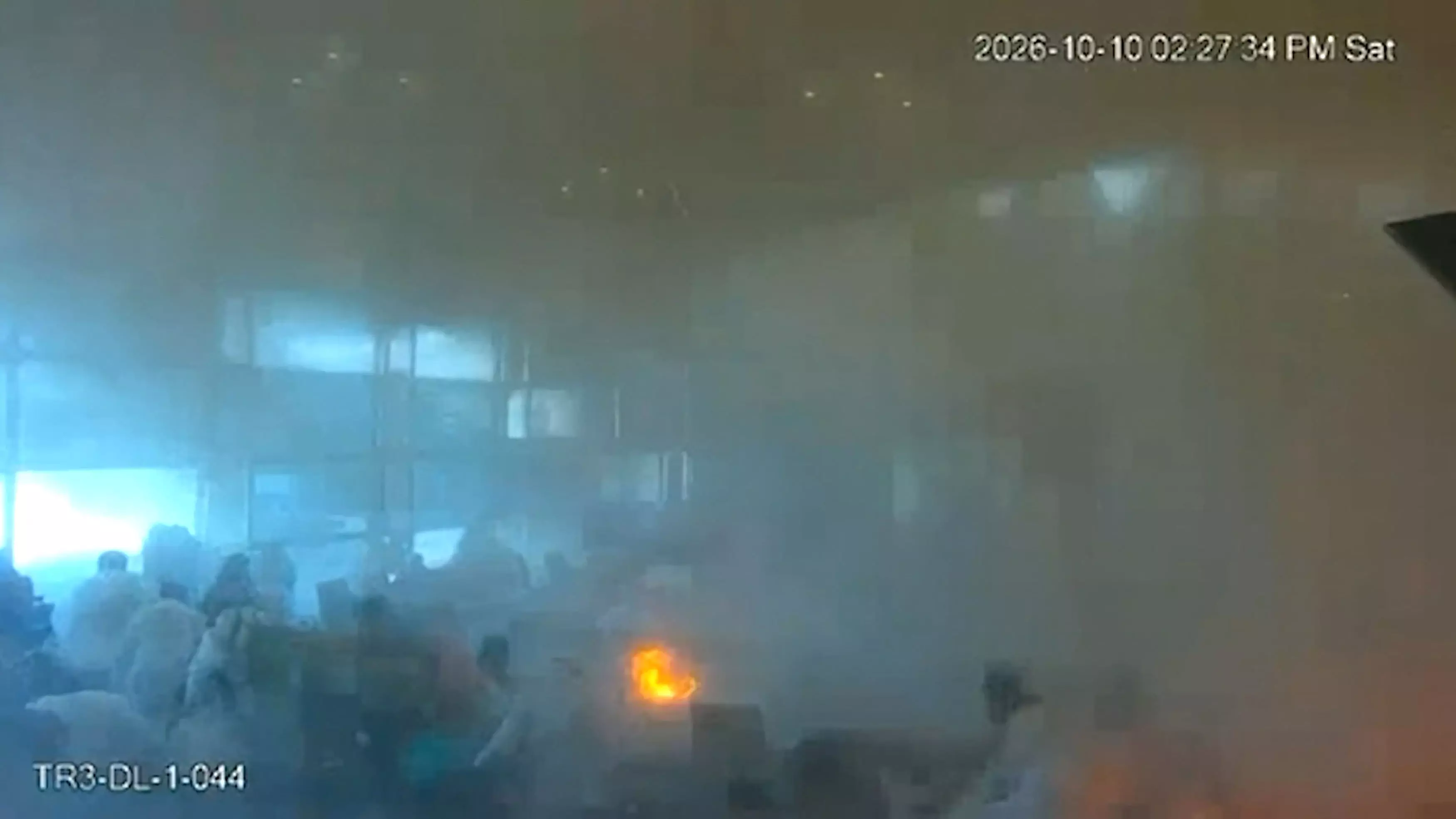 Closure of Riyadh Airport Extended After Deadly Houthi Strikes Closure of Riyadh Airport Extended After Deadly Houthi Strikes