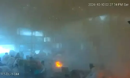 Closure of Riyadh Airport Extended After Deadly Houthi Strikes Closure of Riyadh Airport Extended After Deadly Houthi Strikes