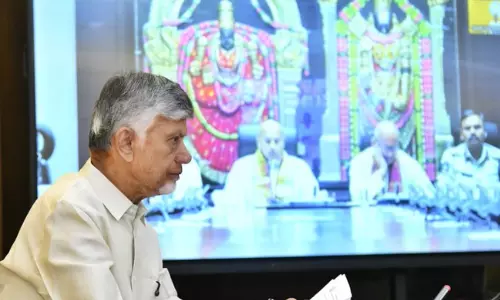 CM Lays Stone For Works Worth Rs 3,222 Crore In Tirupati CM Lays Stone For Works Worth Rs 3,222 Crore In Tirupati