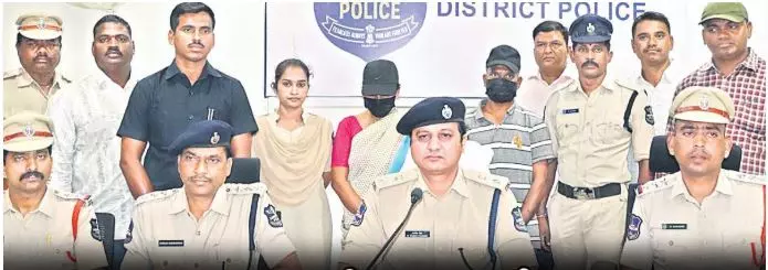 Couple Held in Kamareddy Elderly Woman’s Murder; Gold Seized Couple Held in Kamareddy Elderly Woman’s Murder; Gold Seized