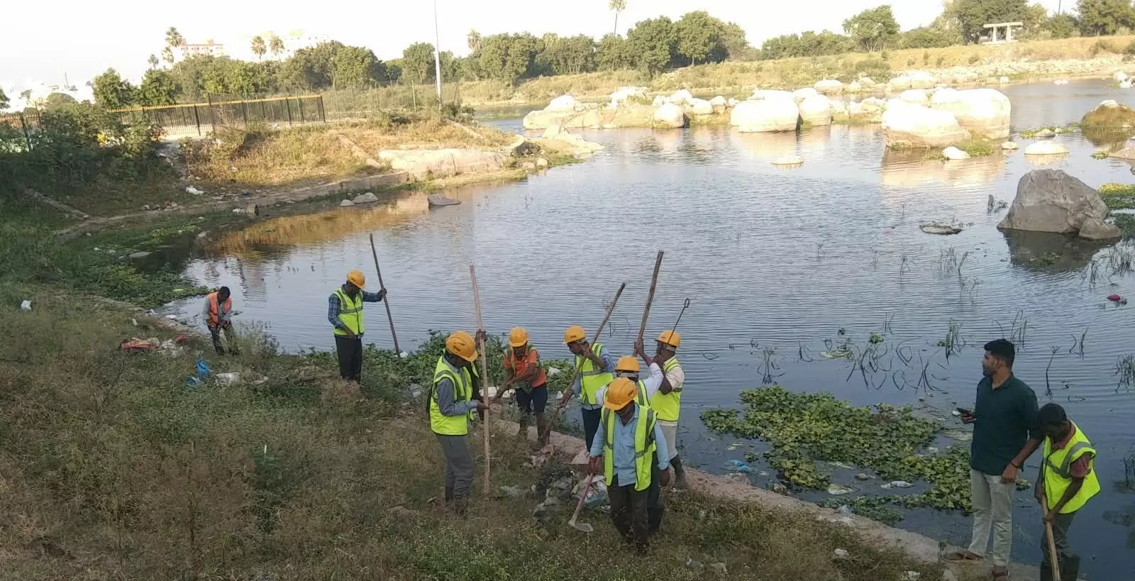 Hyderabad: HYDRAA Steps Up Lake Cleaning, Clears Inlets to Improve Rainwater Flow Hyderabad: HYDRAA Steps Up Lake Cleaning, Clears Inlets to Improve Rainwater Flow