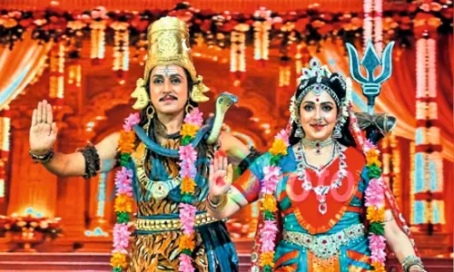 Hema Malini Turns Goddess Durga Hema Malini Turns Goddess Durga