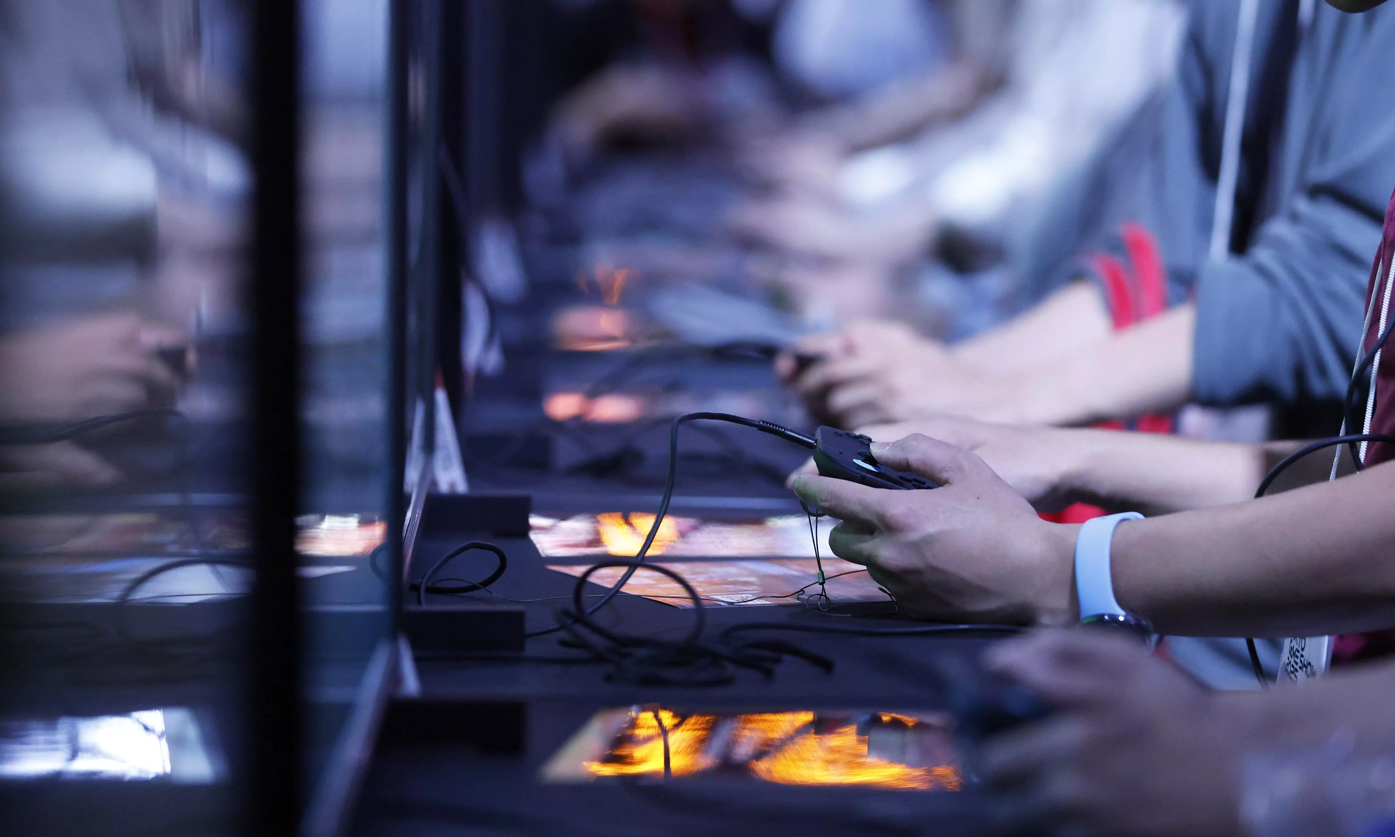 Gaming Consoles Face Threat of Extinction as Cloud and AI Boom Gaming Consoles Face Threat of Extinction as Cloud and AI Boom