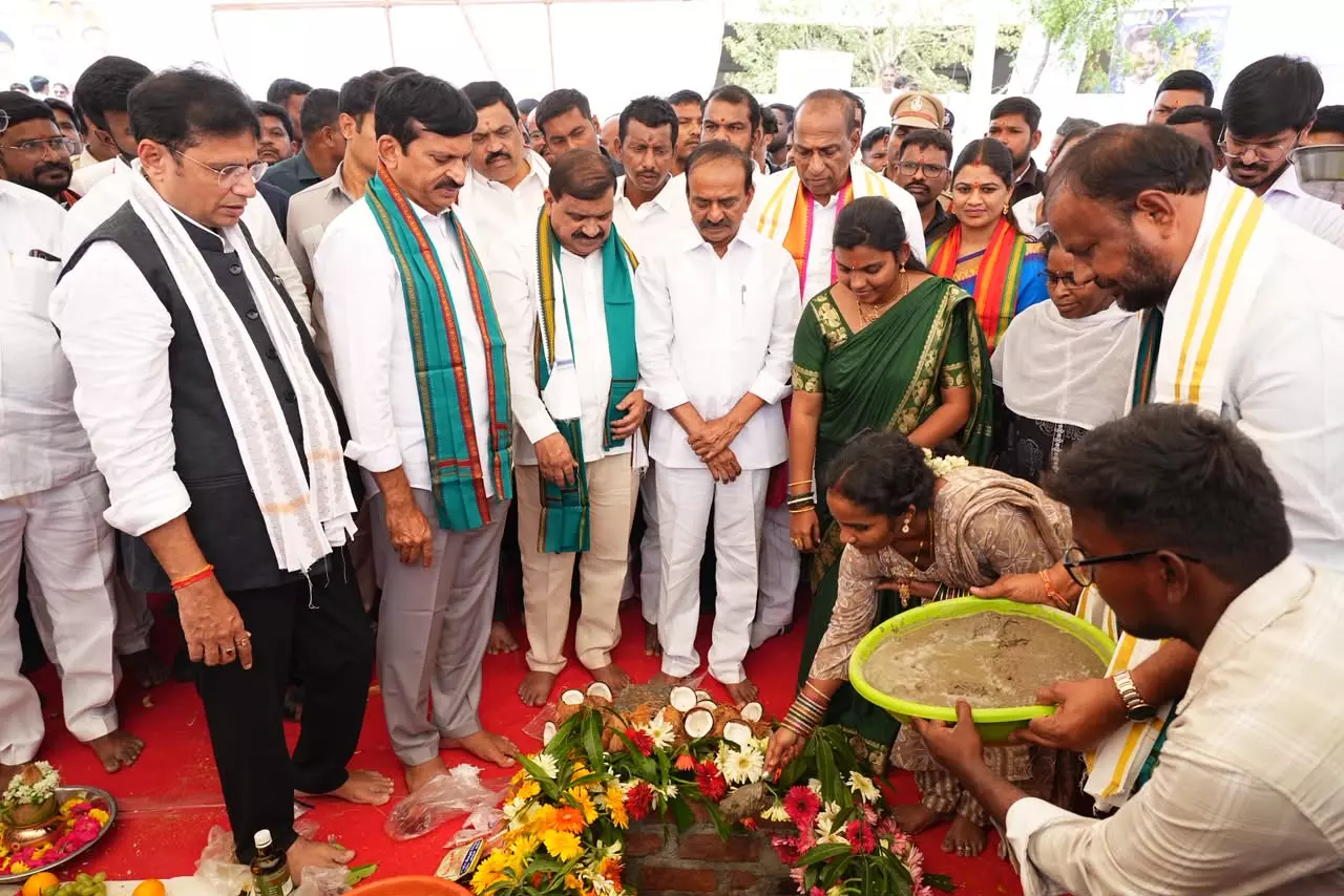 First Phase Indiramma Houses to Be Completed by Next Dasara: Sridhar Babu First Phase Indiramma Houses to Be Completed by Next Dasara: Sridhar Babu