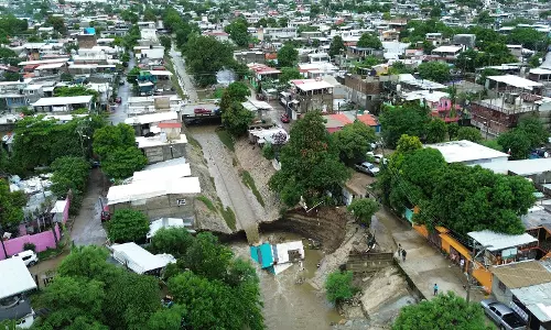 Mexico Floods Kill 6 as Hurricane Remnants Bring Heavy Rains