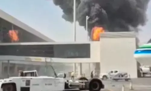 Explosions Heard In Riyadh As Saudi Arabia Reports Air Raid Alerts