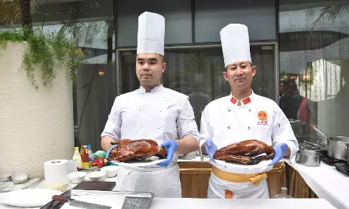 Chinese Chefs Display Culinary Art in Hyderabad