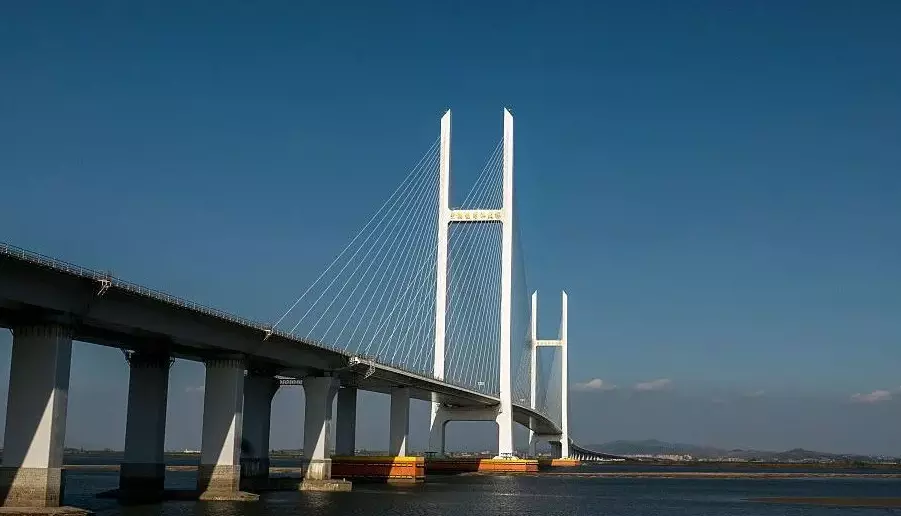 China and North Korea Open Long-Delayed Bridge to Boost Bilateral Ties China and North Korea Open Long-Delayed Bridge to Boost Bilateral Ties