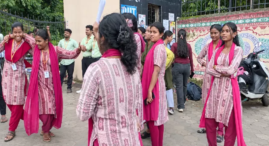 ABVP Scores Big In Odisha Campus Polls, Wins BJB And Rajdhani Colleges ABVP Scores Big In Odisha Campus Polls, Wins BJB And Rajdhani Colleges