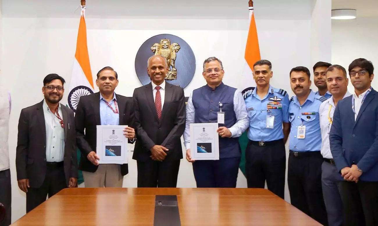 Centre Inks Rs 4,106-Cr Deals for IAF, Navy Centre Inks Rs 4,106-Cr Deals for IAF, Navy