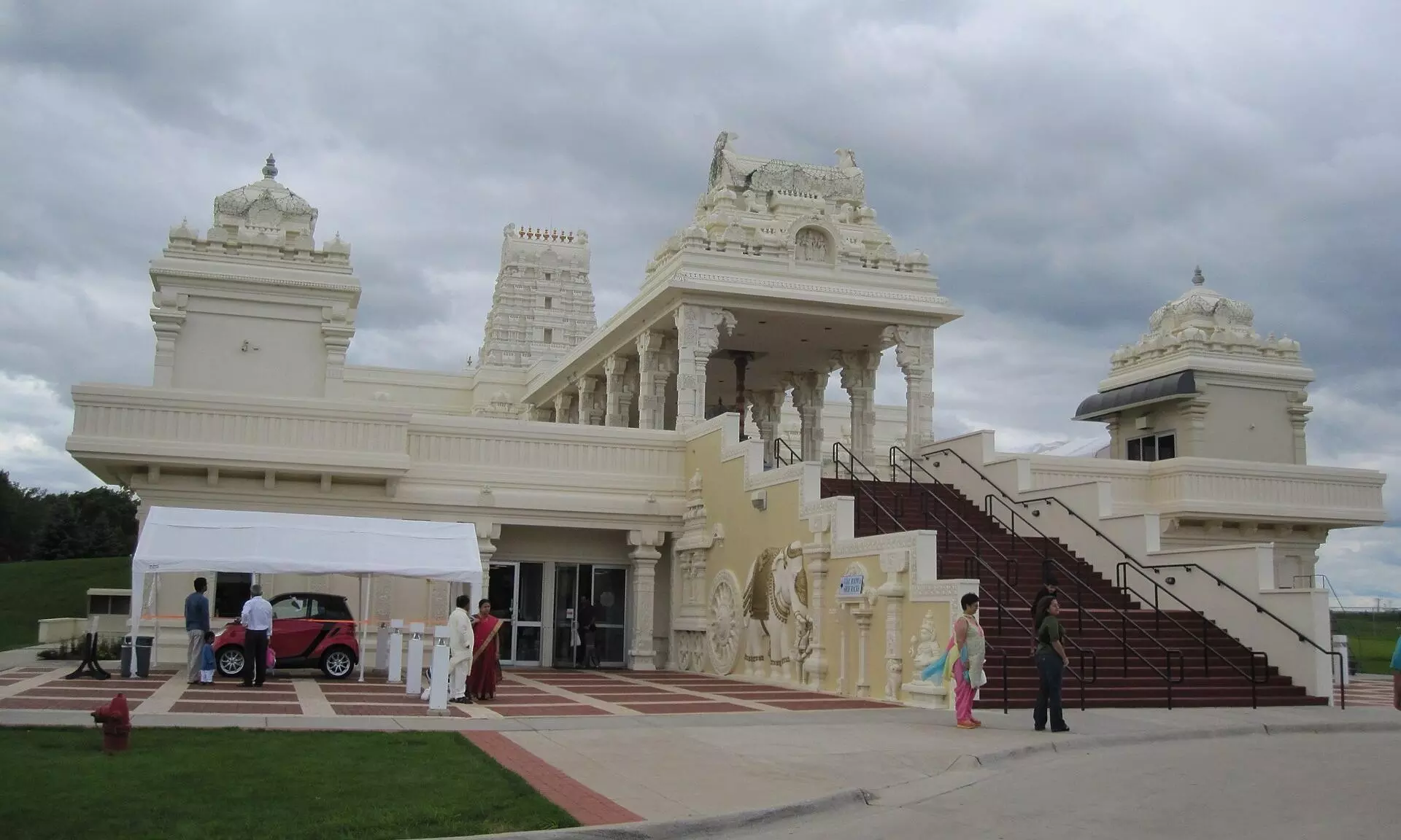 Greek Teen Held in US for Plotting Attack on Hindu Place of Worship Greek Teen Held in US for Plotting Attack on Hindu Place of Worship