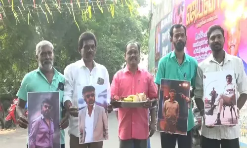 Rajinikanth Fan Offers Prayers At Temple Ahead Of Jailer 2 Release