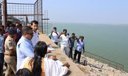 Sanjay Jaju Inspects Singur Project