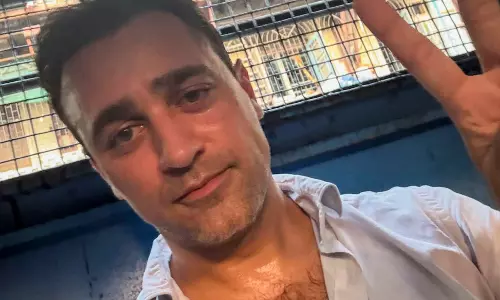 Actor Imran Khan to Move HC After Police Asks Him to Leave India For Attending Protest