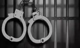 Man Kills Wife At Madanapalle Lodge, Surrenders Man Kills Wife At Madanapalle Lodge, Surrenders