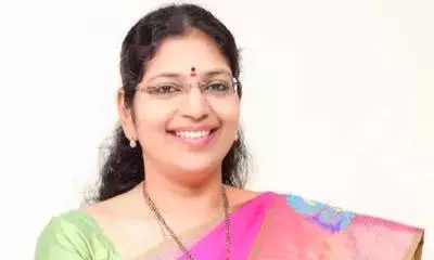 YSRC Fields Kalyani For Vizag Mayor, Sravani From Vizianagaram