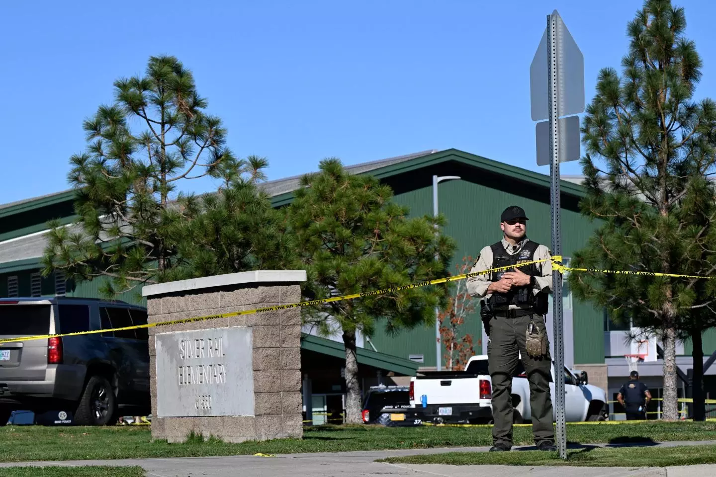 Police Identify Suspect In Oregon School Shooting As Local 16-Year-Old Police Identify Suspect In Oregon School Shooting As Local 16-Year-Old