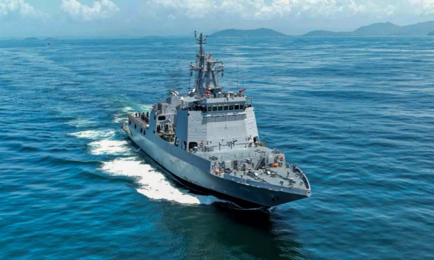 Indian Navy Inducts Indigenous Multi-Purpose Warship Samarthak in Karwar Indian Navy Inducts Indigenous Multi-Purpose Warship Samarthak in Karwar