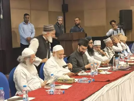 MMU Rolls Out Coordinated Friday Sermons Across J&K Amid Waqf Board Uniform‑Khutba Row MMU Rolls Out Coordinated Friday Sermons Across J&K Amid Waqf Board Uniform‑Khutba Row