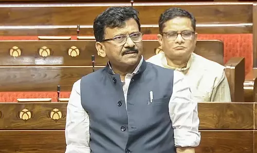 SC Issues Notice to Sanjay Raut, Nikhil Wagle Over Remarks on CJI